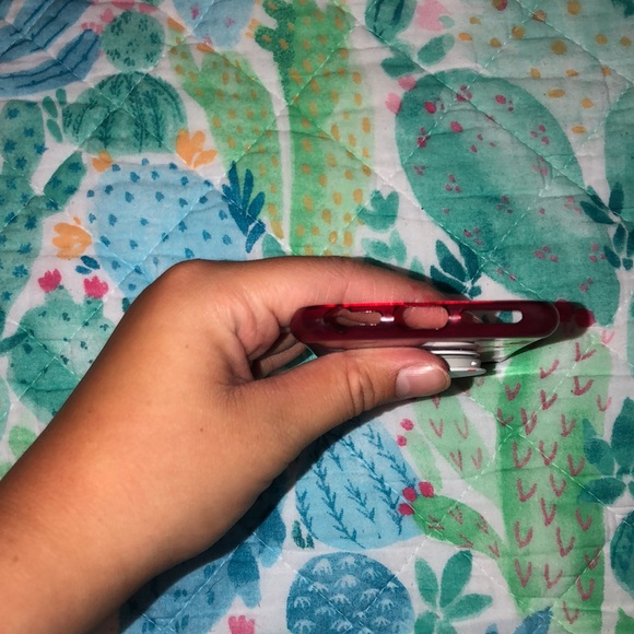 IPhone 6/7/8 case and Popsocket. - Picture 4 of 5